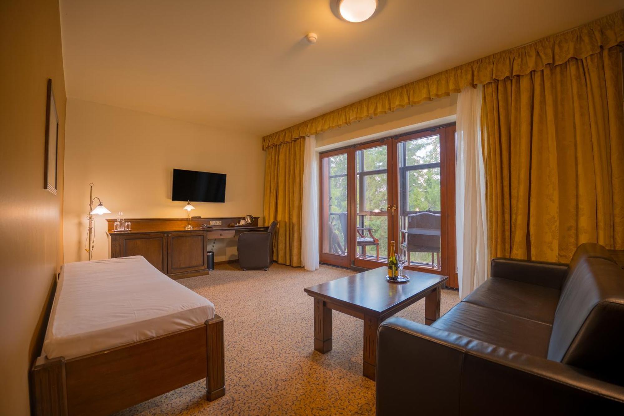 Aplend Wellness Hotel Borovica Štrbské Pleso Dış mekan fotoğraf