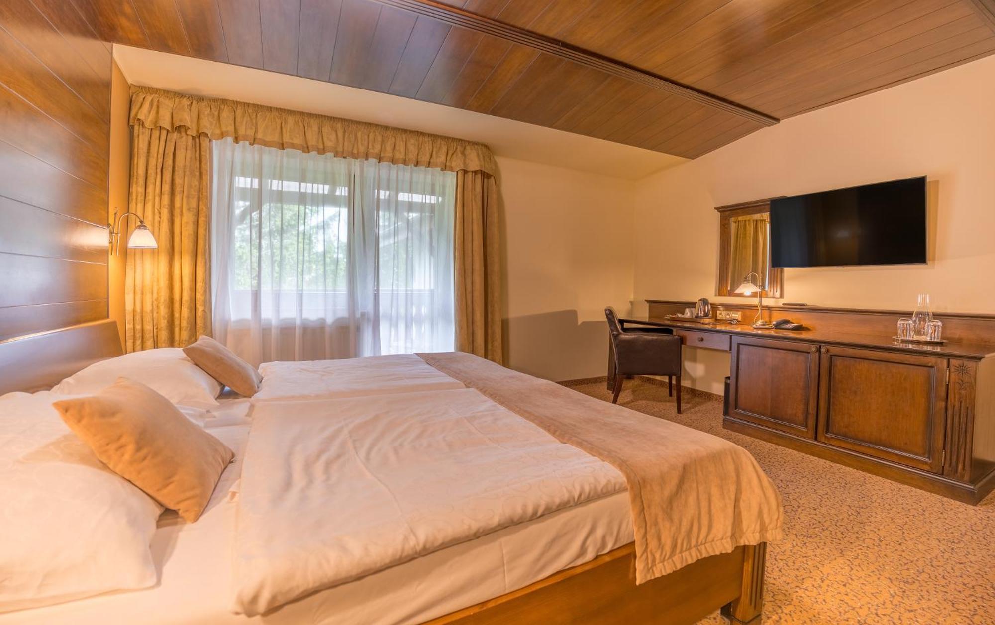 Aplend Wellness Hotel Borovica Štrbské Pleso Dış mekan fotoğraf